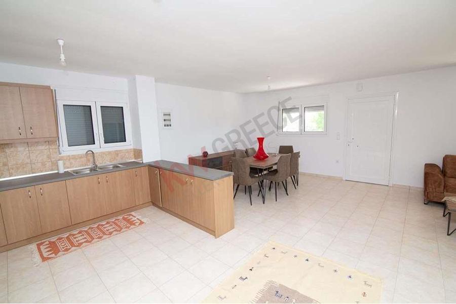 (Πώληση) Κατοικία || Καρδίτσα - 119τ.μ.,4Υ/Δ,  95000€